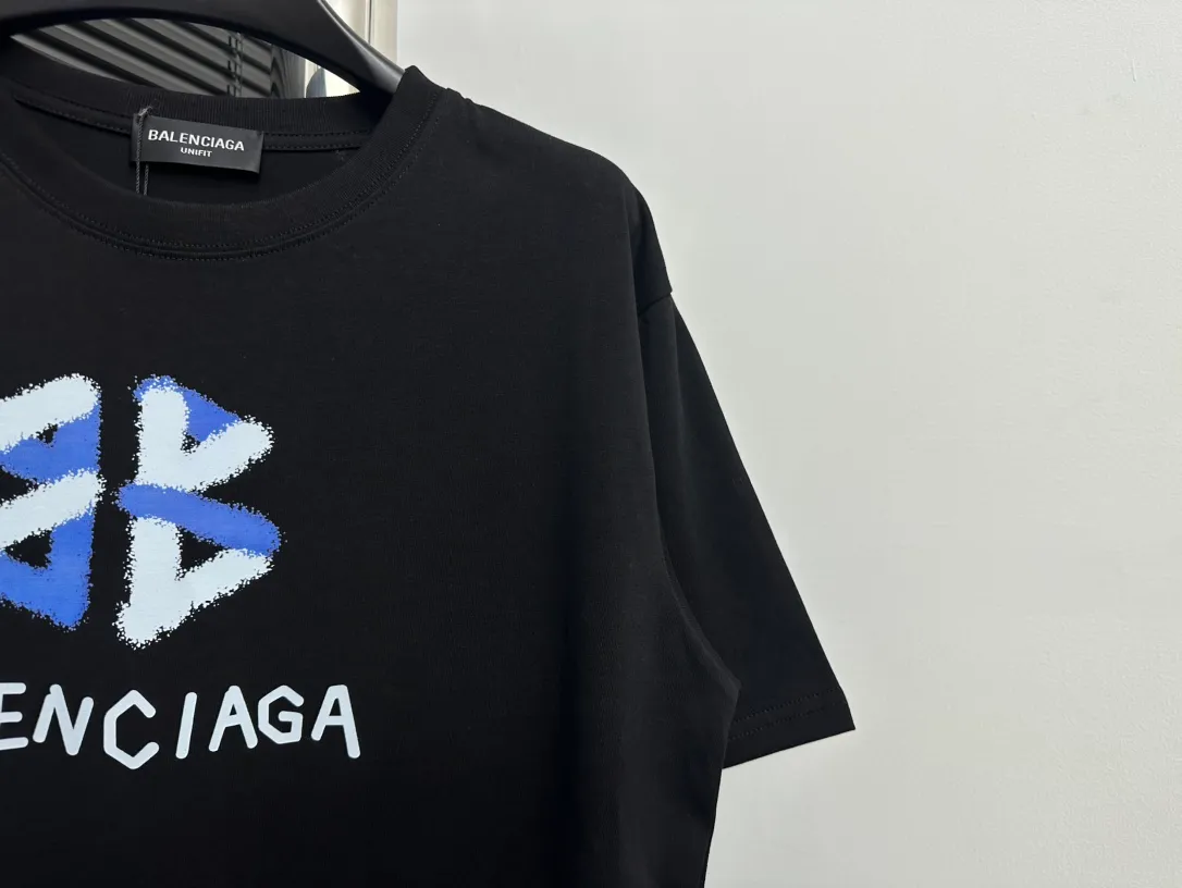 【BALENCIAGA】 24ss T Blue B 。 ， Versatile。 ， ， 。 ， Same Style ， 。 ：Black White Size：S-XL